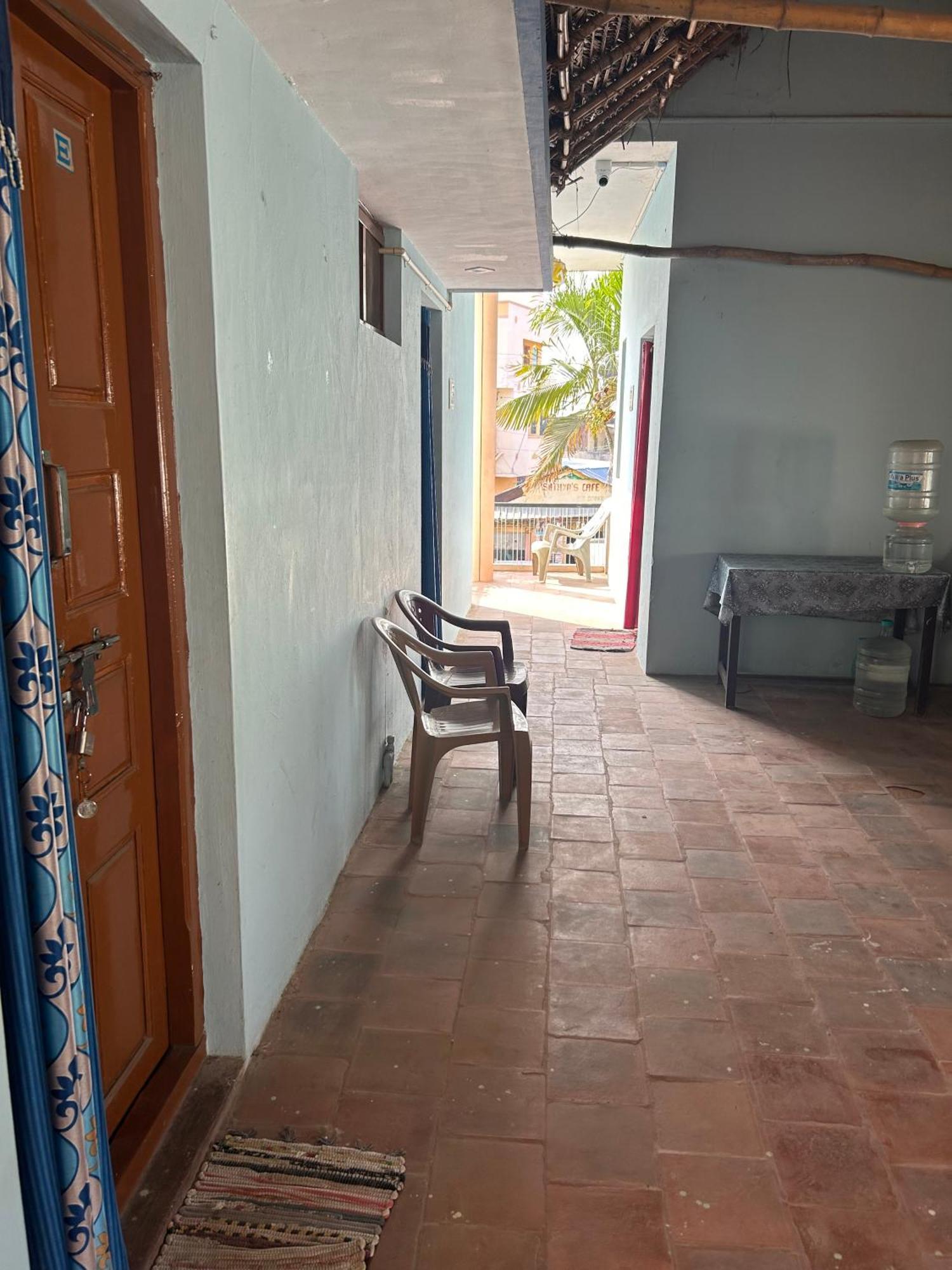 Anbu Ramana Guest House Tiruvannāmalai 외부 사진
